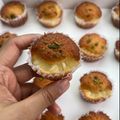 کوک اسنپ Negin malek بعد از امتحان کردن پای آناناس.