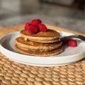 El cooksnap de Debora Zazulak cuando hizo Hot cakes de avena sin (lácteos, azúcar y grasa) 😅.