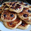 bbearni Cooksnap-ja, amikor elkészítette a(z) Banános áfonyás zabpehelypalacsinta receptet.