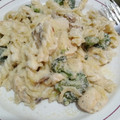 El cooksnap de Day Arroyo cuando hizo Pasta penne con pollo, brócoli y salsa Alfredo.