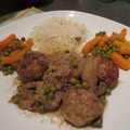 El cooksnap de Thérèse cuando hizo Albondigas en salsa con champiñones y guisantes.