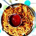 Kartika Parmar (Nikki) Nickname का कुकस्नैप जब उन्होंने नूडल्स (noodles recipe in Hindi) बनाया था।