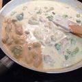 andocsia Cooksnap-ja, amikor elkészítette a(z) Sajtos, brokkolis csirke receptet.