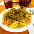 Ferencné Becsei Irénke Cooksnap-ja, amikor elkészítette a(z) Gombapörkölt fusilivel - tejföllel gluténmentesen receptet.