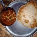 Seema Panchal का कुकस्नैप जब उन्होंने छोले भटूरे (chole bhature recipe in Hindi) बनाया था।