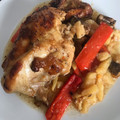 El cooksnap de @tesa.cuina cuando hizo Picantón y tomatitos asados con pimientos y patatas fritas.