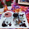 Madhu Jain का कुकस्नैप जब उन्होंने कश्मीरी नून चाय (kashmiri nun chai recipe in Hindi) बनाया था।