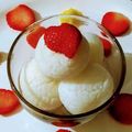 Poonam Singh का कुकस्नैप जब उन्होंने सफेद रसगुल्ला (Safed rasgulla recipe in hindi) बनाया था।