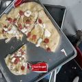 Cooksnap dari Yayuk Suryono untuk resep Pizza Dough Empuk