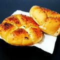 Cooksnap dari Santi Sibarani untuk resep Korean garlic cheese bread