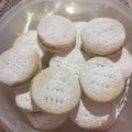 El cooksnap de Diana Pasquel de Ortiz cuando hizo Mini Alfajores De Maicena de colores!!.