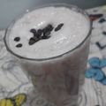 Anupama Maheshwari का कुकस्नैप जब उन्होंने चॉकलेट लस्सी (chocolate lassi recipe in Hindi) बनाया था।