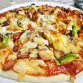Cooksnap Nor Zahida Aini semasa beliau membuat Pizza mudah.
