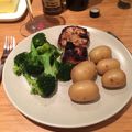 Rebekah Coveney's cooksnap of when they made Simple Pork Chops.
