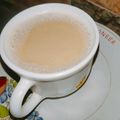 Ada Naaz का कुकस्नैप जब उन्होंने इलाइची औऱ अदरक वाली चाय (elaichi aur adrak wali chai recipe in Hindi) बनाया था।