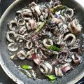 Cooksnap dari Kiki Zakiah untuk resep Cumi Bumbu Hitam
