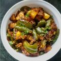 Vanika Agrawal's cooksnap of when they made Potato Capsicum Sabji.