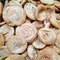 Rina Raiyani's cooksnap of when they made સાત પડી પૂરી (Satpadi Poori Recipe in Gujarati).