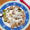 El cooksnap de binzer_142@hotmail.com cuando hizo Pechuga de pollo, bacon, brócoli con Salsa Alfredo.