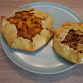 Tóth Kitti_1 Cooksnap-ja, amikor elkészítette a(z) Őszibarackos galette receptet.