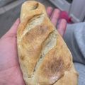 Cooksnap-ul lui Alexandra Bode atunci când a preparat Mini baghete cu unt.