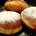 Mónika Gyurászné Cooksnap-ja, amikor elkészítette a(z) Farsangi fánk receptet.
