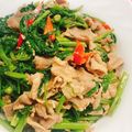 姚佩妘 的 沙茶牛肉空心菜 cooksnap