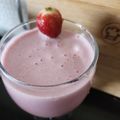 Fakhra Rubab's cooksnap of when they made Strawberry milk shake.