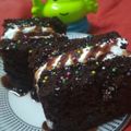 Nikita Singhal's cooksnap of when they made Oreo and Tiger Biscuit cake (in microwave).