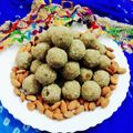 Aparna Surendra का कुकस्नैप जब उन्होंने बाजरे के लड्डू(Bajre ke laddu recipe in Hindi) बनाया था।
