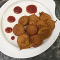 Arpana Gandhi's cooksnap of when they made કાંદા બટાકા ના ભજીયા (Bhajiya Recipe In Gujarati).