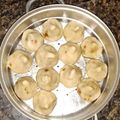 Madhu Priya Choudhary का कुकस्नैप जब उन्होंने उकडीचे मोदक (ukadiche modak recipe in Hindi) बनाया था।