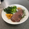 Cooksnap của Nguyễn Phương Anh khi họ làm theo món Steak kèm khoai tây nghiền sốt rượu vang đỏ