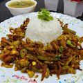 Madhu Jain का कुकस्नैप जब उन्होंने काकोडा की सूखी सब्जी (Kakoda ki sukhi sabzi recipe in Hindi) बनाया था।