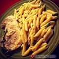 Cooksnap από Rosie στη συνταγή Μπριζόλες λεμονοριγανάτες με ζυμαρικά