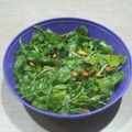 El cooksnap de Lady Marmalade cuando hizo Ensalada de rúcula, pasas, almendras y queso.