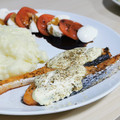El cooksnap de Yannik cuando hizo Salmón a la plancha con queso Philadelphia y mostaza.