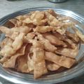 Uft's cooksnap of when they made Namak para.