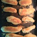 Cooksnap de Ana Clarisse quando cozinhou Cacetinho (pão francês).