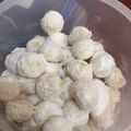 Cooksnap dari MayLo untuk resep PUTRI SALJU LUMER teflon tanpa Mixer