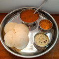 Sonal Modha's cooksnap of when they made Spice sambhar with soft idli.