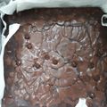 Cooksnap dari naimah nayy untuk resep Fudgy brownis with shiny crust