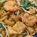 รูป Cooksnap ของ Erni Apriana เมื่อเขาทำ ผัดไทยกุ้งสด ง่ายๆ