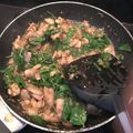 รูป Cooksnap ของ Teddy เมื่อเขาทำ กะเพราไก่บ้าน