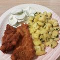 Marianna Szőllős Cooksnap-ja, amikor elkészítette a(z) Csirkemellfalatkák, petrezselymes krumplival és fokhagymás-tejfö receptet.