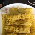 Cooksnap Emeilda Jamalludin semasa beliau membuat Roti Jala.