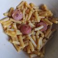 Chef Mommy Nessa's cooksnap of when they made Mac and cheese 🧀🧀 with Hot dogs.