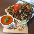 کوک اسنپ پری بعد از امتحان کردن کباب لوله ای ترکیه ای (Borulu kebap).