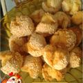 Cooksnap dari Hestiningsih Klaten untuk resep Onde onde ketawa mini crispy di luar empuk di dalam