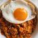 รูป Cooksnap ของ Natlada Ruengrittha เมื่อเขาทำ ข้าวผัดกิมจิ + ไข่ออนเซ็น